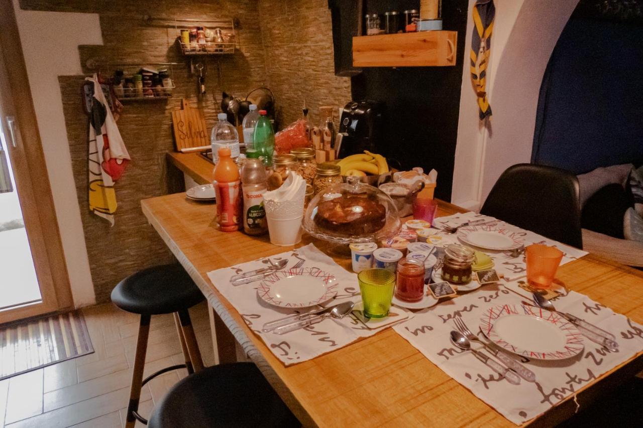 イグレージアス Passaggio A Sud Ovest Bed & Breakfast エクステリア 写真