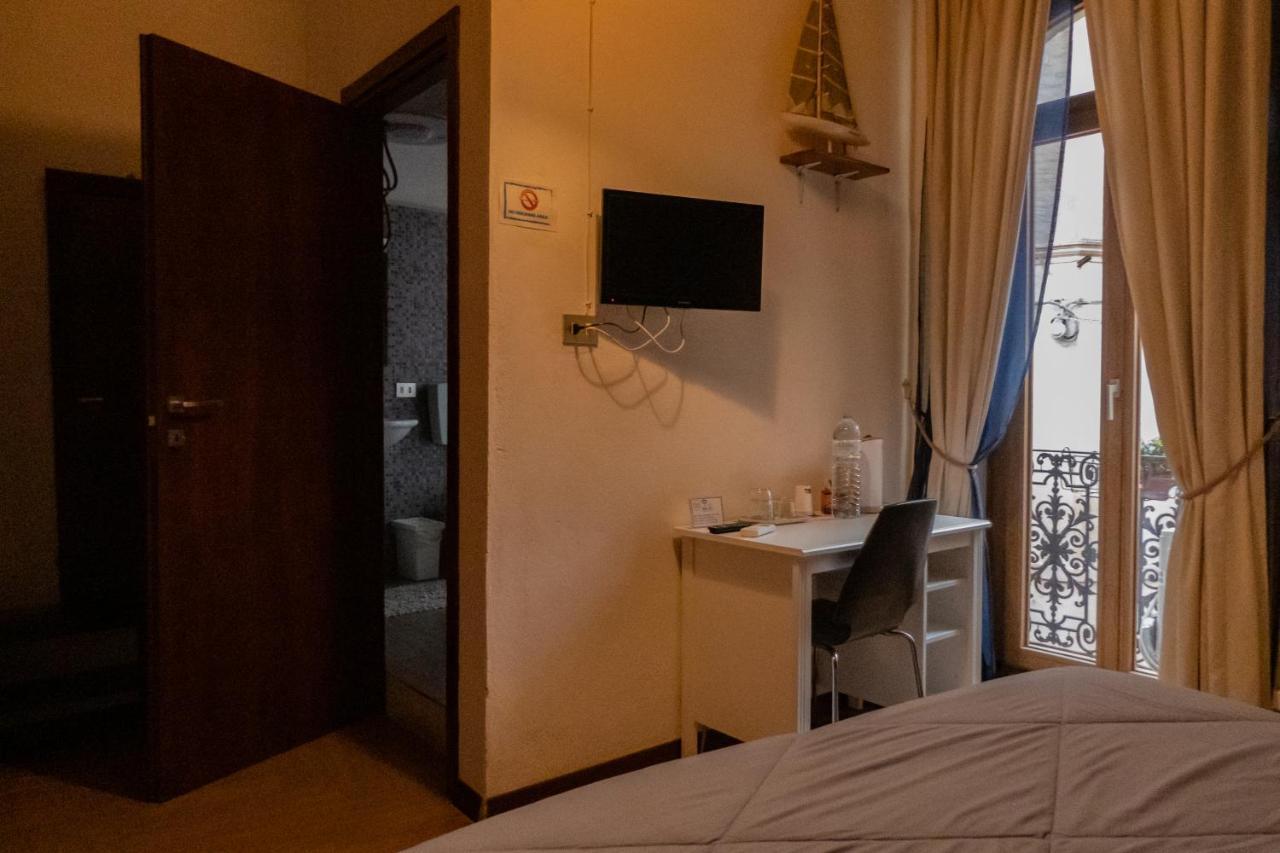 イグレージアス Passaggio A Sud Ovest Bed & Breakfast エクステリア 写真